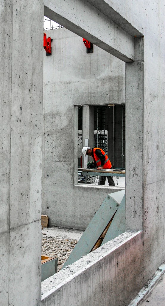 Travaux de finition sur chantier